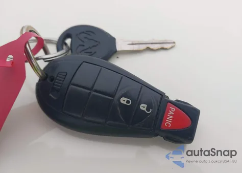 2010 Dodge Ram 1500 Slt/Sport/Trx from USA, damaged, VIN 1D7RB1GT4AS226559